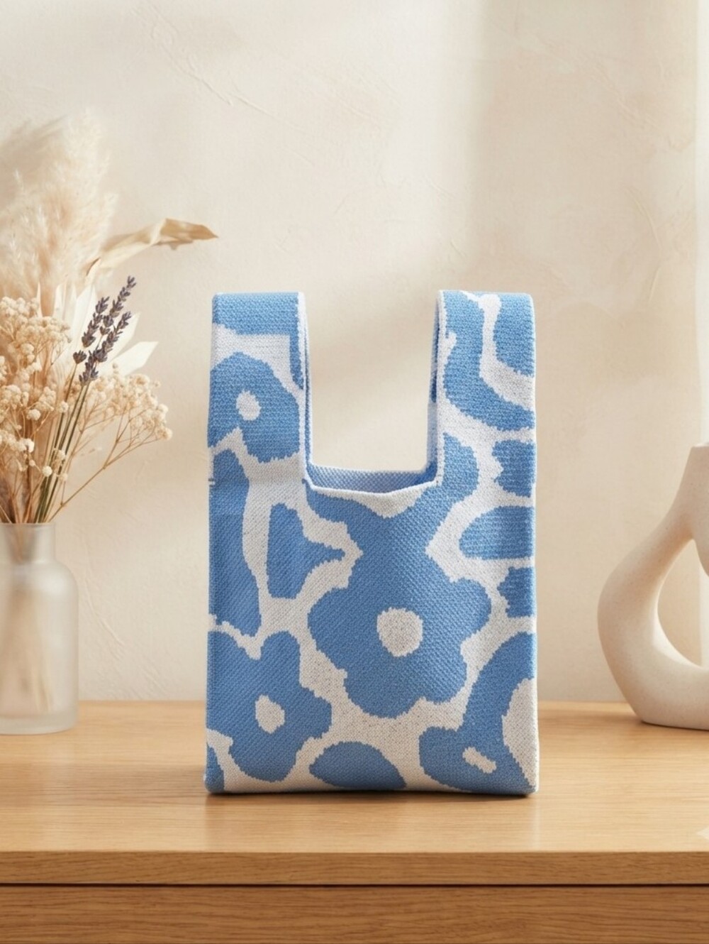 Stylish Floral Knit Style Korean Style Fashionable Design Wrist Bag‎ Blue White